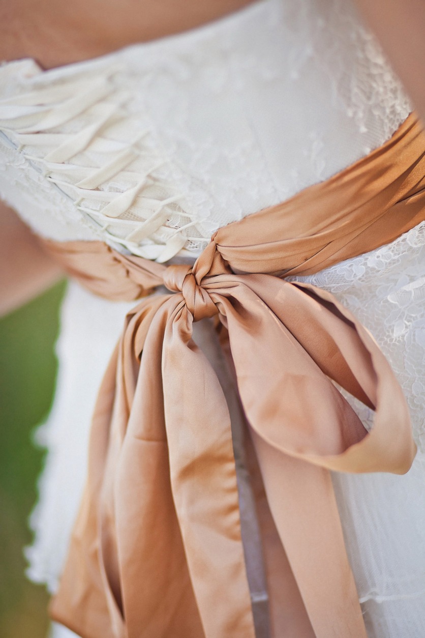 Gown with a belt